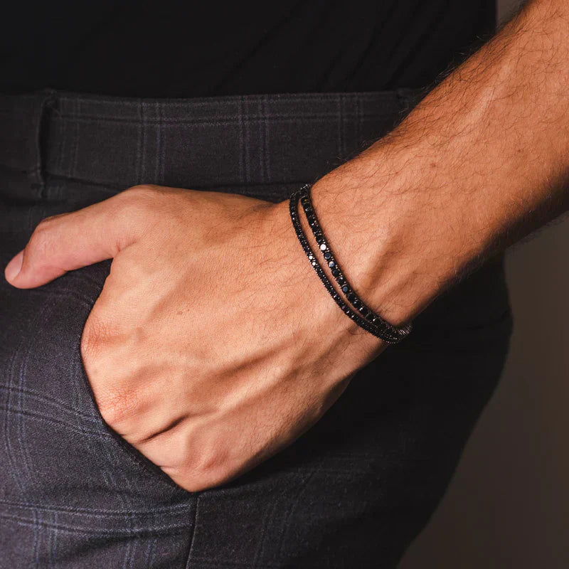 SCHWARZES ARMBAND