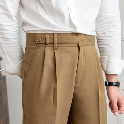 MASSGESCHNEIDERTE HOSE